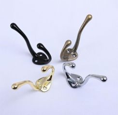 7Pcs Cast Vintage Clothes Hooks 